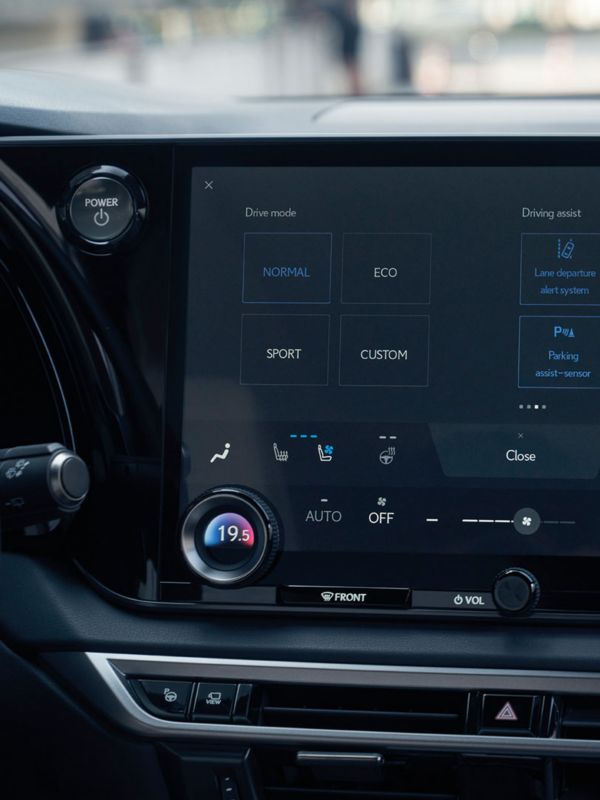 2023-lexus-rx-stay-ahead-left-right-drive-mode-select-810x1080