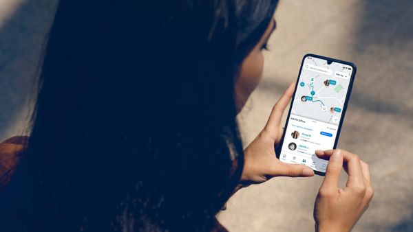 A person using the LexusLink+ App