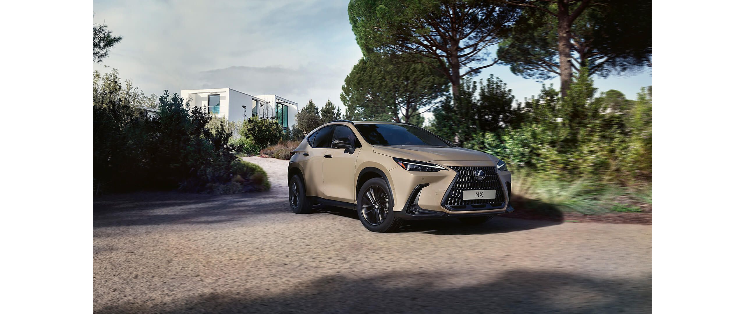 Новий кросовер преміального сегмента Lexus NX