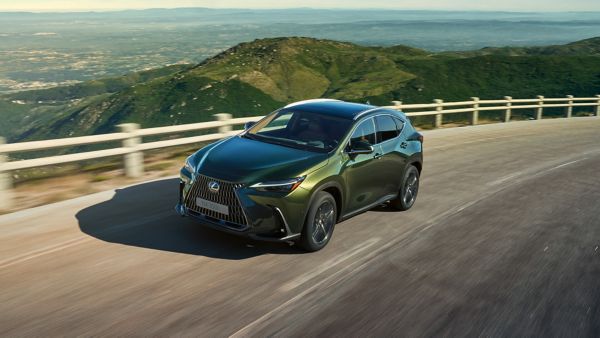 2024-lexus-nx-gallery-exterior-14-in-perpituity-1920x1080-1