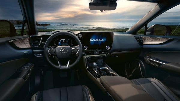 Lexus NX front interior