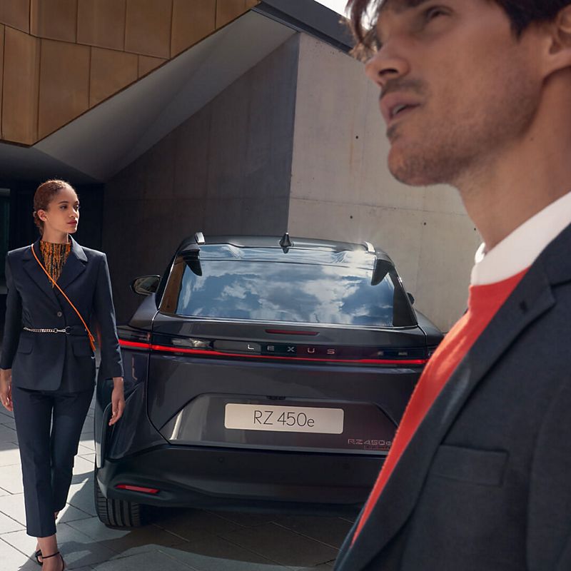 2024-lexus-rz-extra-services-peace-of-mind-why-choose-a-lexus-1920x1080-310725