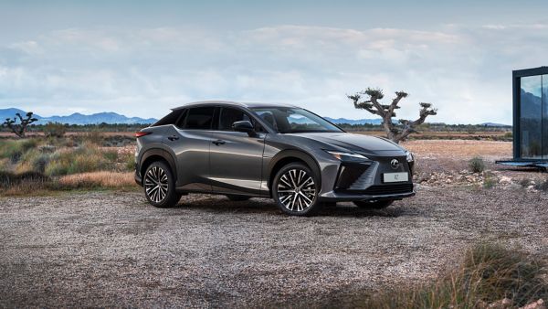 2024-lexus-rz-gallery-exterior-09-1920x1080-inperpituity