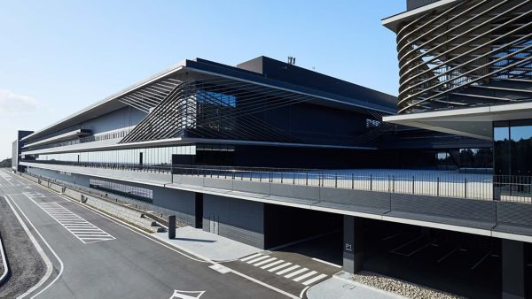 Budynek Lexus Shimoyama