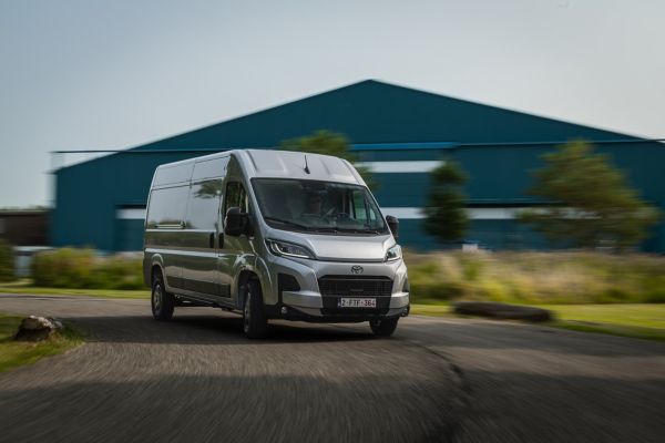 The Proace Max Electric’s ProTouch multimedia display 