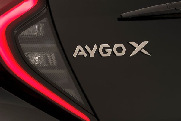 2025 Aygo X High Grade_Exterior_005