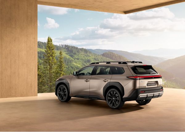 2025-bz4xtouring-main-02-1