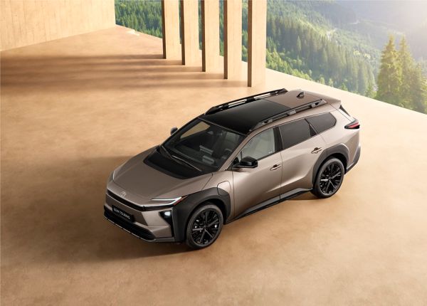 2025-bz4xtouring-main-07-1