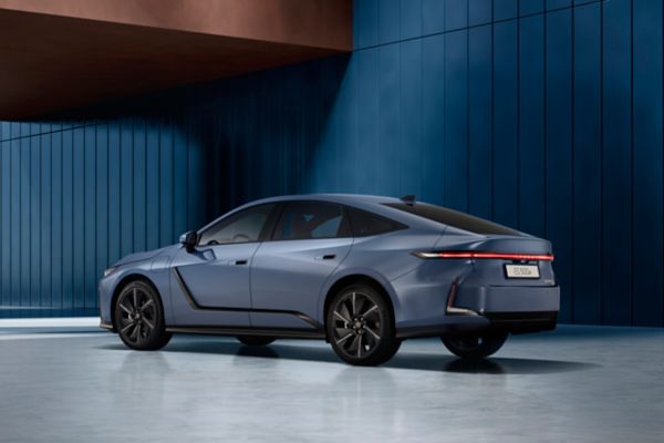 Lexus ES