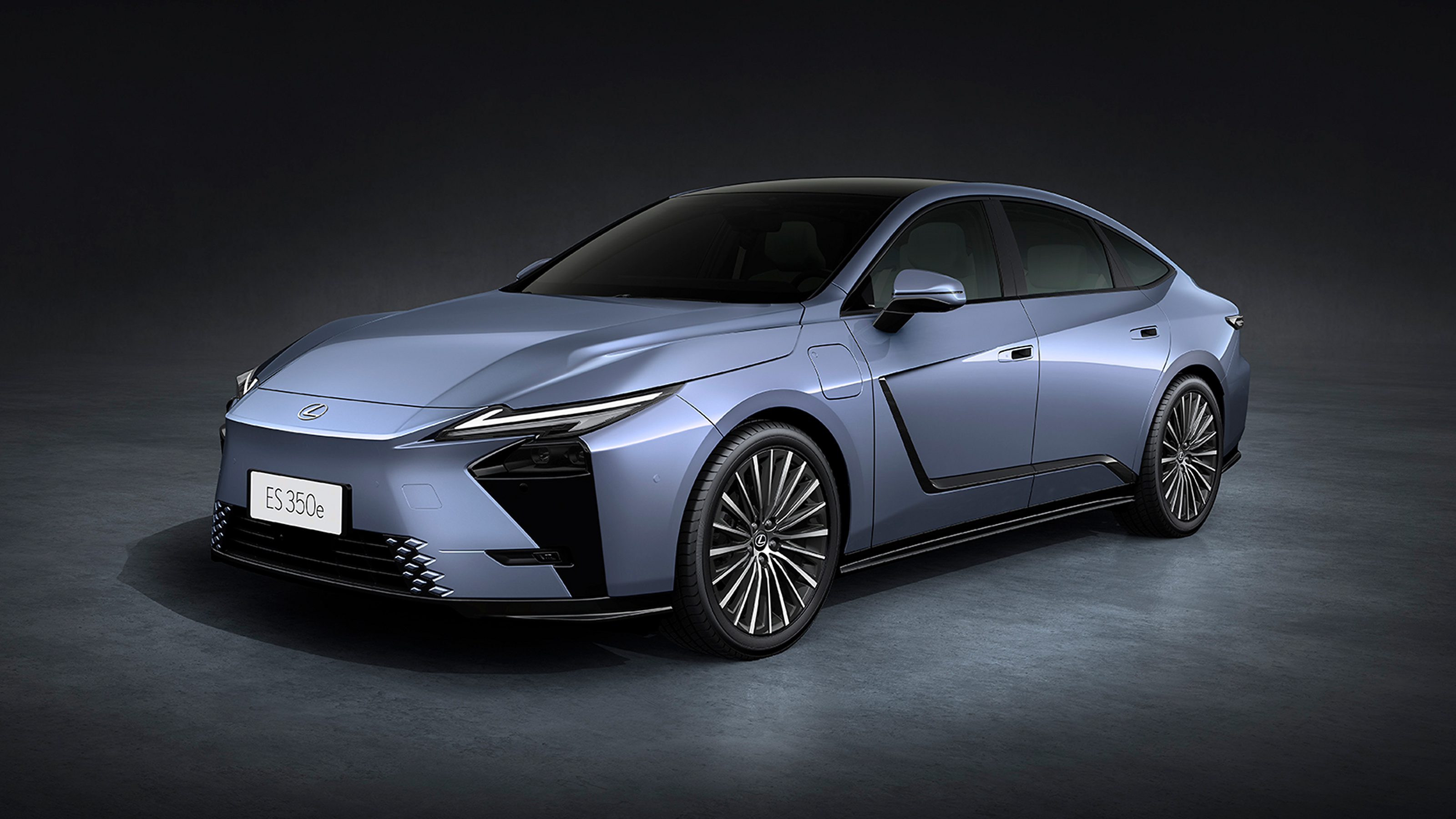 Az új Lexus ES modell elölnézeti háromnegyedes szögből