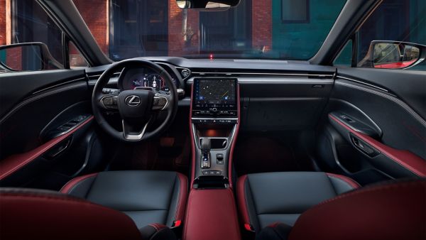 2025-lexus-lbx-vibrant-edition-gallery-09-1920x1080-00-1