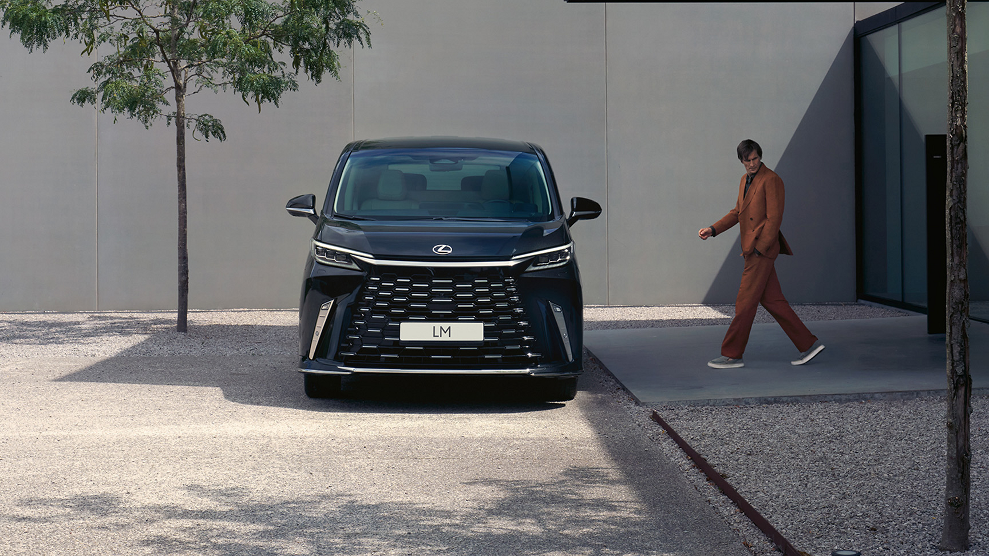 The Lexus LM. Luxury in Every Detail | Lexus Europe