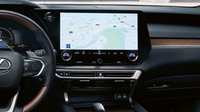 Lexus LX standstill blind spot monitor and wing mirror 