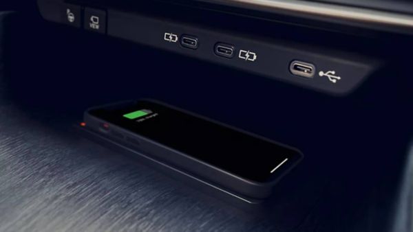 A mobile device using Lexus wireless charging tray