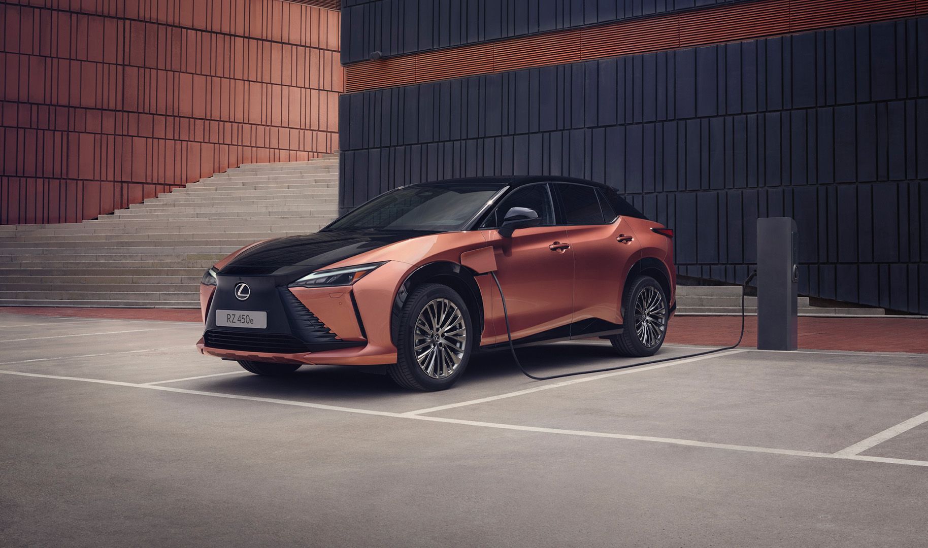 Lexus RZ charging