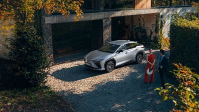 RZ All-Electric All Lexus | Lexus Ireland
