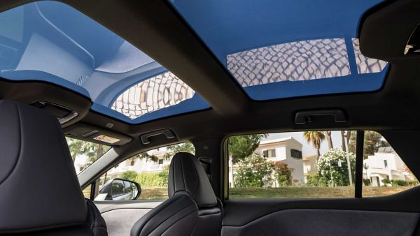 All-new Lexus RZ sunroof
