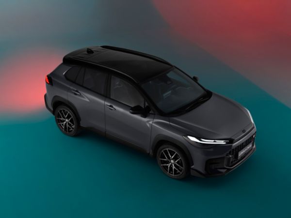 Vista superior do Corolla Cross em destaque