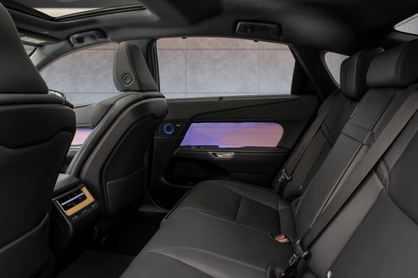 2025_ES_350e_EU_Premiere_Interior_021_NEW