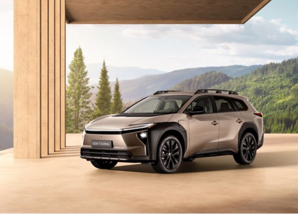 Verdenspremiere på ny elektrisk familiebil fra Toyota