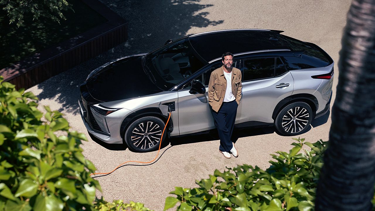 Explore Genuine Lexus Accessories Online | Lexus UK