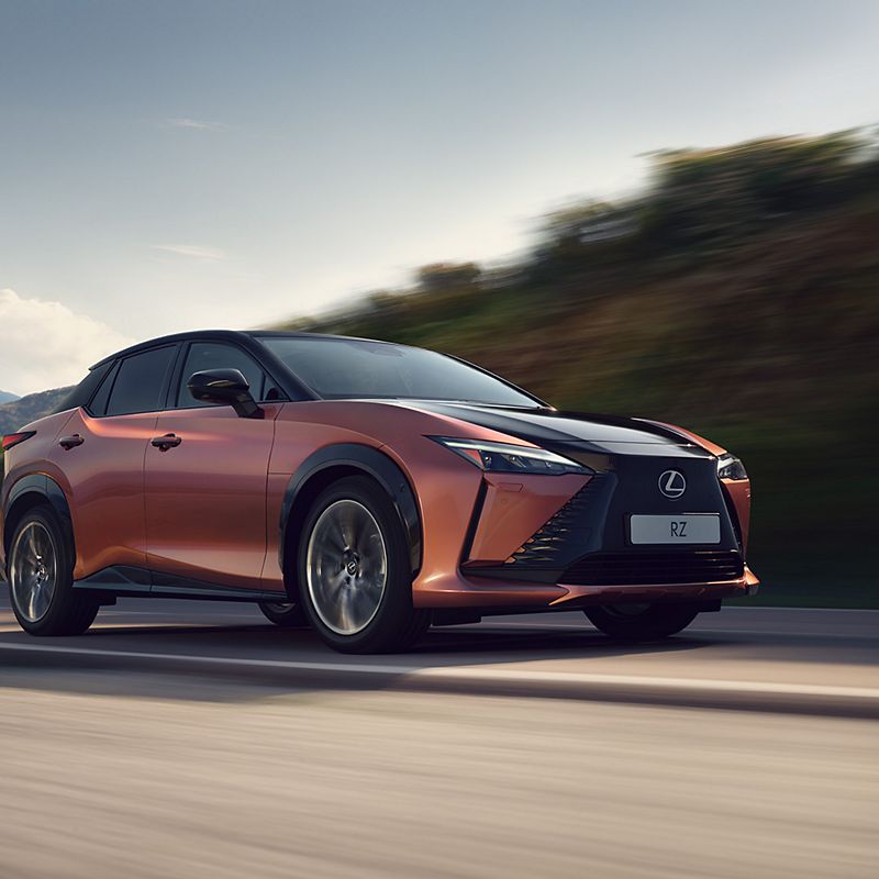 dxp-lexus-rz-450e-world-premiere-gallery-exterior-13-1920x1080-3