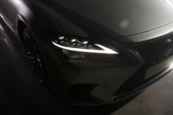 Lexus LS 500h