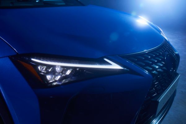 Lexus UX 300e