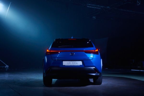 Lexus UX 300e
