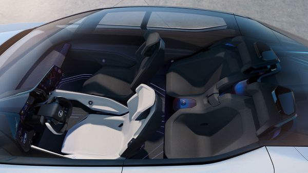 Innenansicht aus der Vogelperspektive eines Lexus LF-Z Electrified Konzeptwagen