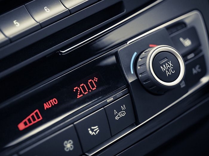 Klimaanlage im Auto: Tipps zur richtigen Wartung