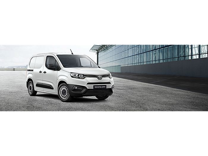 Toyota city 2025 van