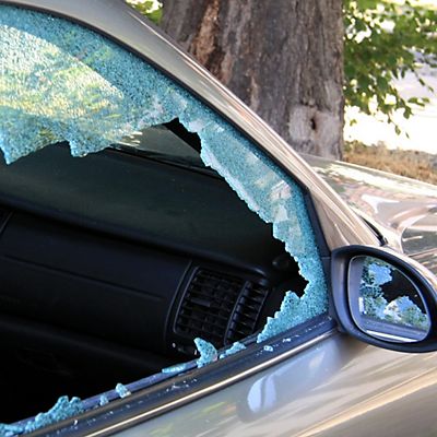 Vandalismus am Auto: Schutz vor Vandalismusschäden
