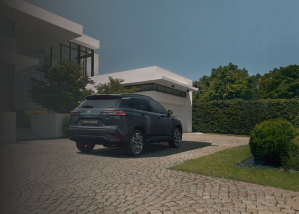 רכב היברידי קורולה קרוס SUV