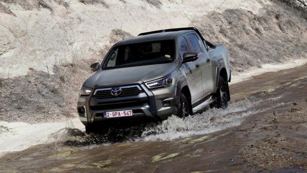 Toyota Hilux Mild-hybrid 48V