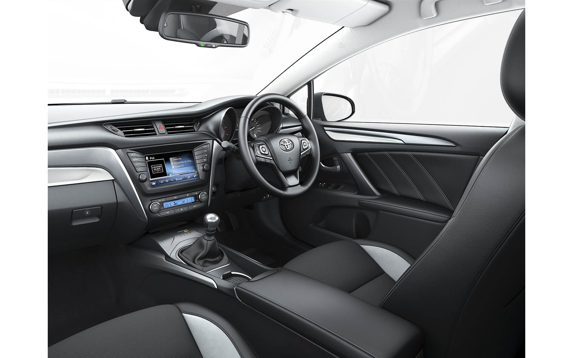 Toyota Avensis interior