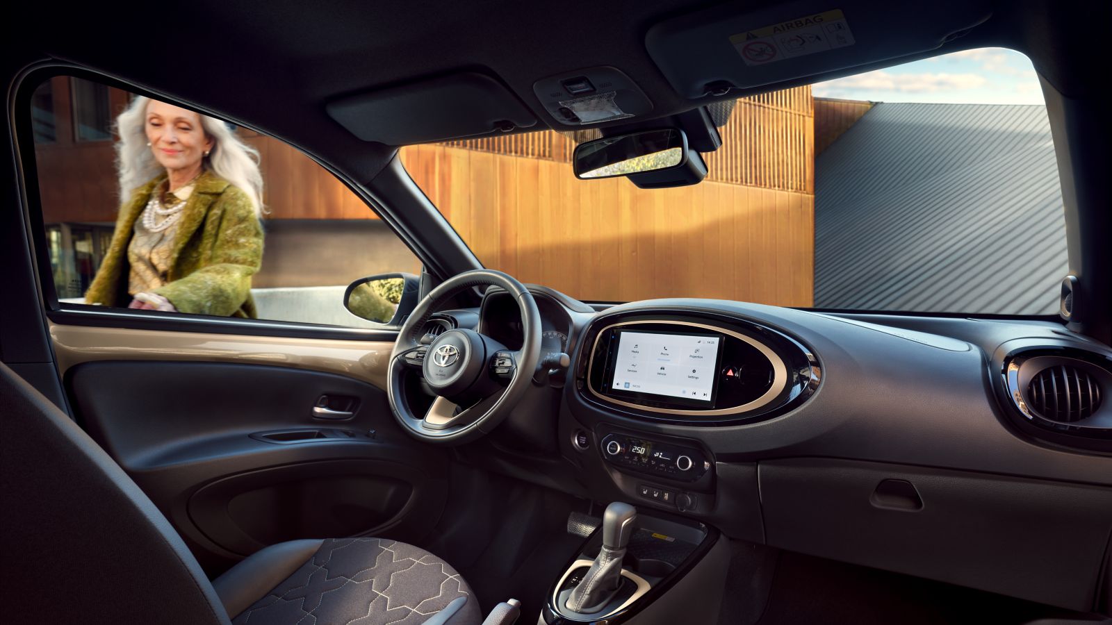 Interior highlights match the exterior spice colours to give a distinctive look to the cockpit, including the dashboard and centre consoles.