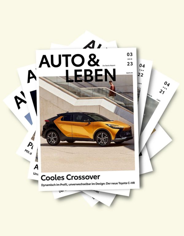 Auto & Leben Magazin Cover - goldener C-HR seitlich zu sehen mit der Aufschrift "Cooles Crossover"