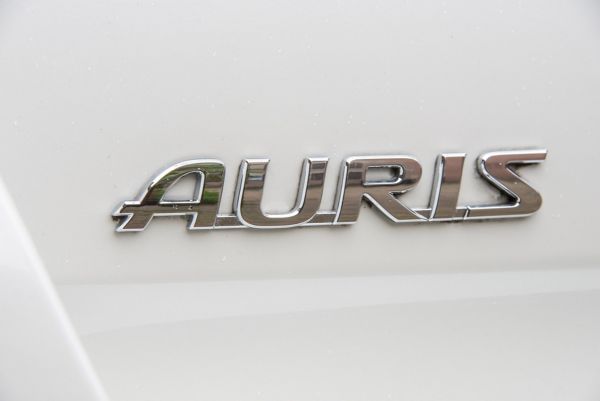 Toyota Auris, logo, exterieur