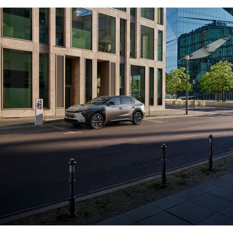 Toyota bZ4X: Elektro-SUV für neues Fahrgefühl | Toyota DE