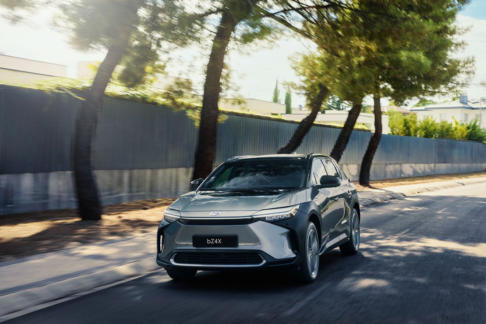 exterior bZ4X