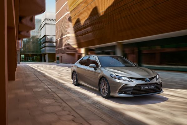 CAMRY HYBRID