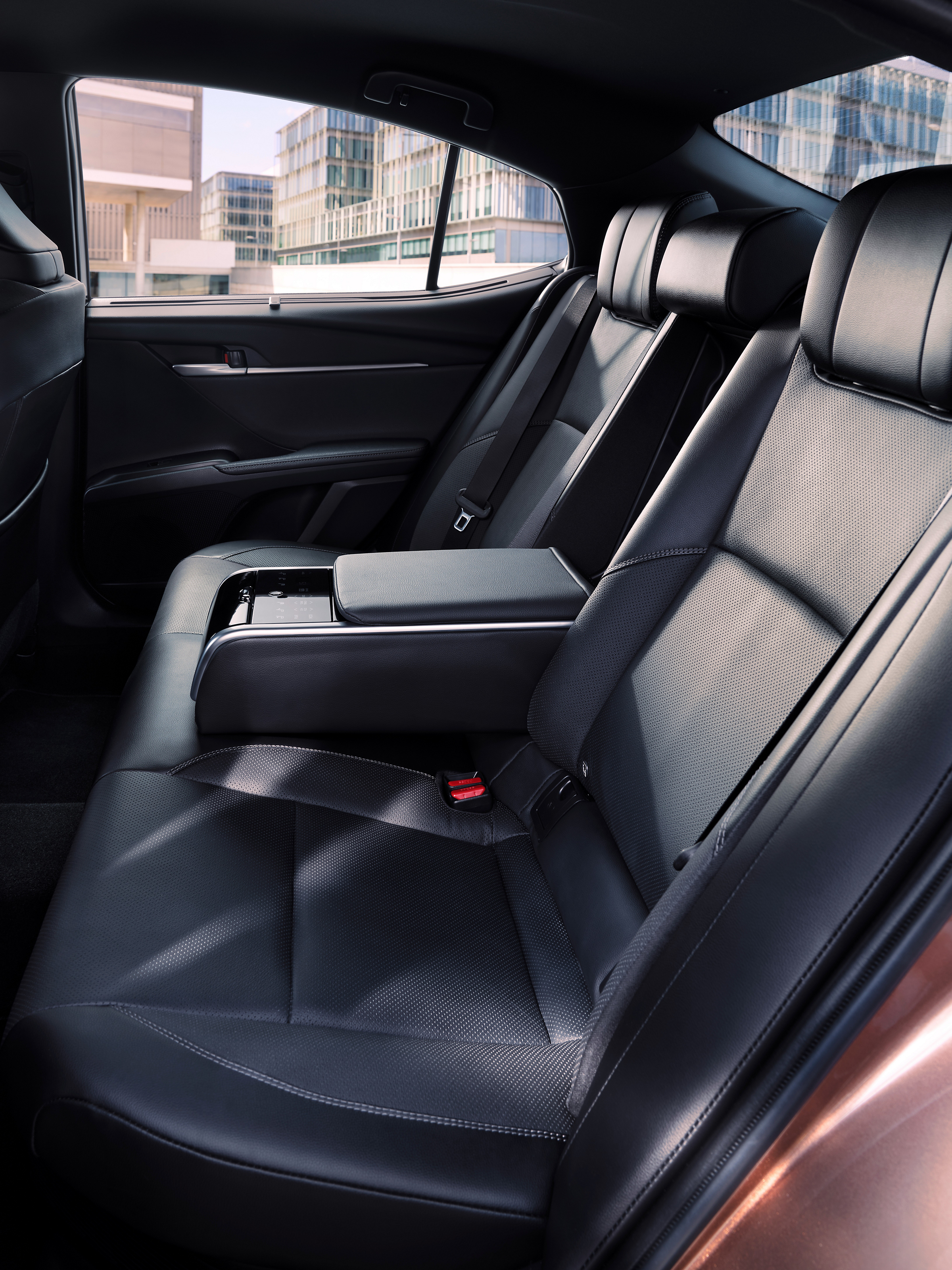 Corolla Комфорт 1.6 МТ Седан