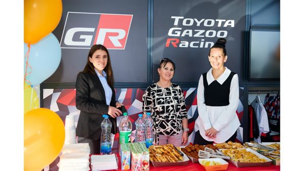 Toyota Corolla Choose Hybrid