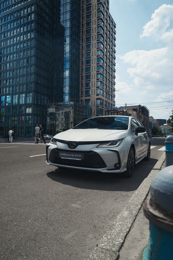 Toyota Corolla Sedan