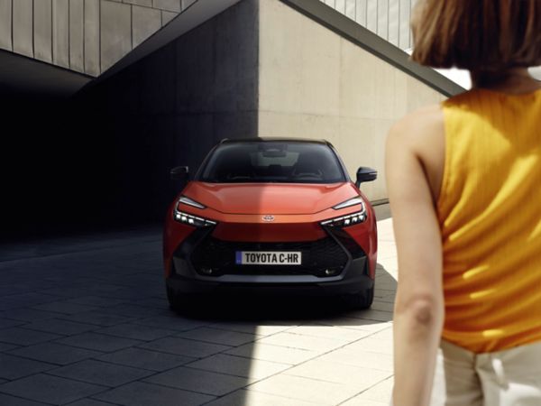 Vooraanzicht Toyota C-HR