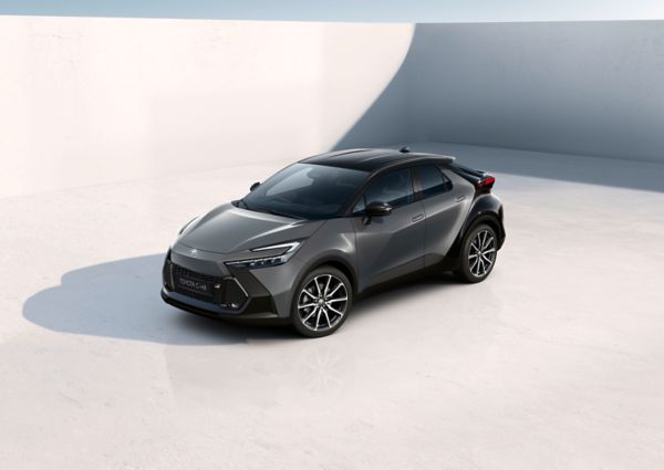 Uusi Toyota C-HR Plug-in Hybrid Prestige Edition