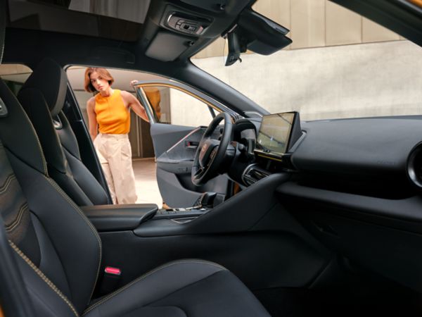 Toyota C-HR interior