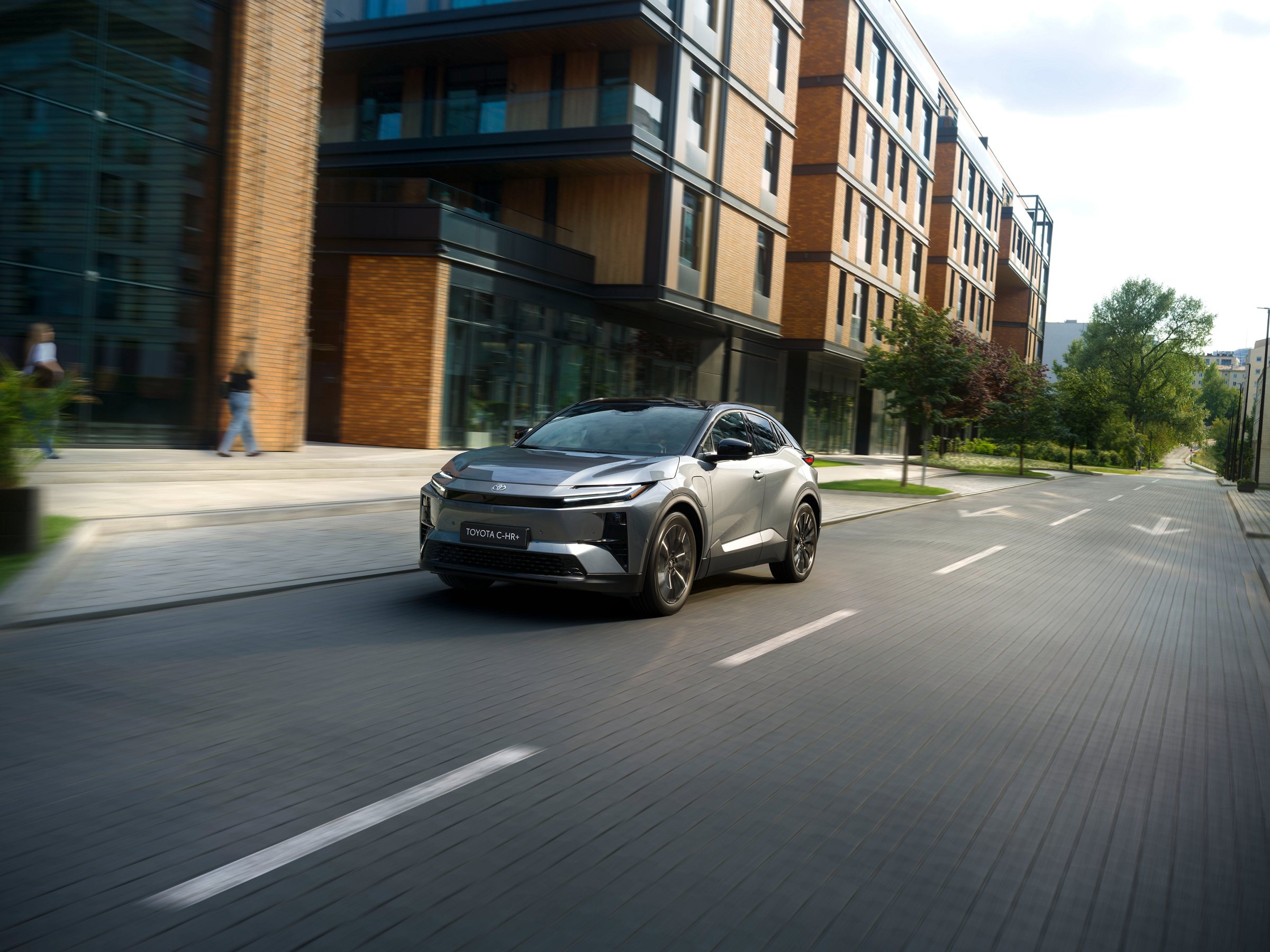 Toyota C-HR+ tisztán elektromos kupé-SUV