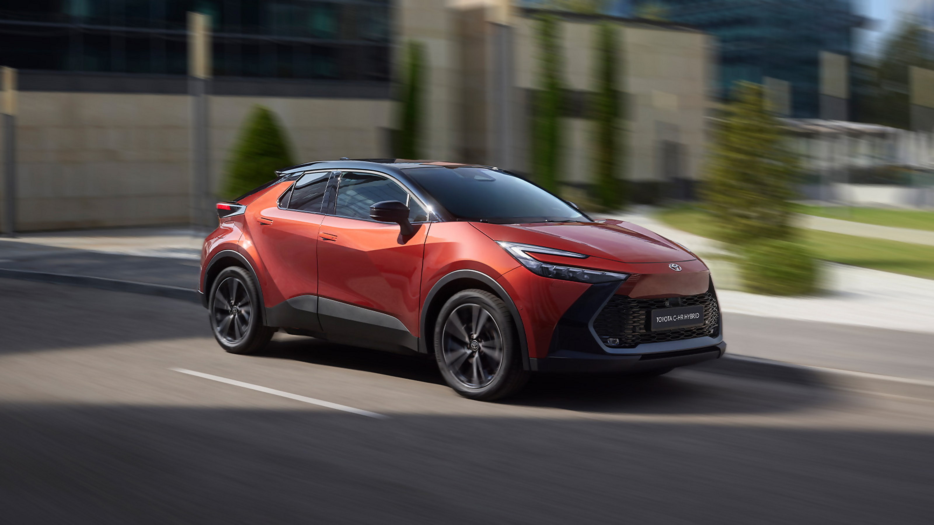 Hareket halinde Toyota C-HR Hybrid